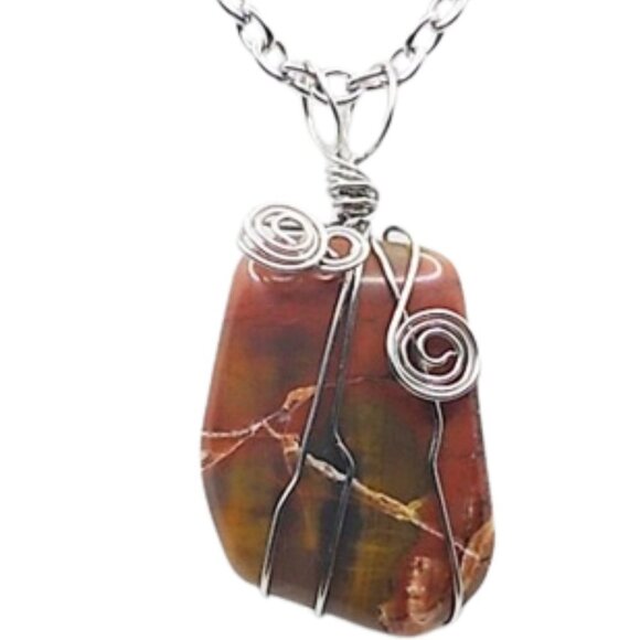 Handmade Natural Banded Agate Necklace - Picture 2 of 3